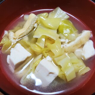 豆腐とキャベツのピリ辛スープ